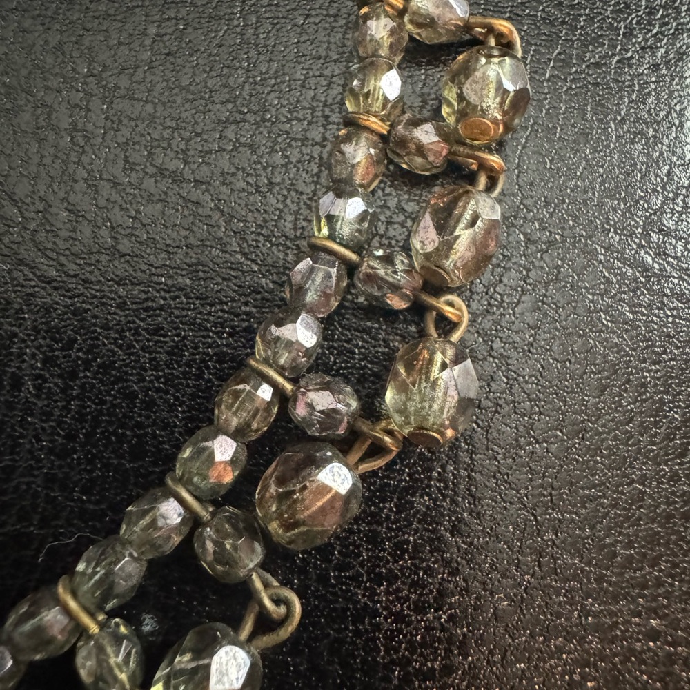 Elegant Beaded necklace